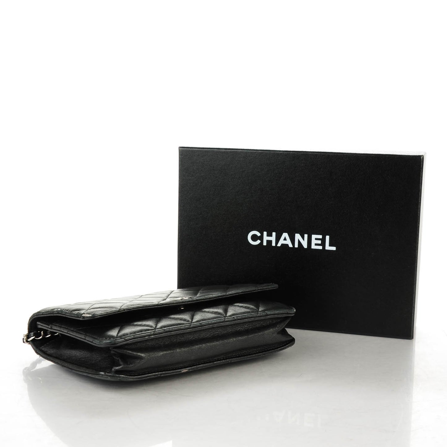 Lambskin Quilted Wallet On Chain WOC Black