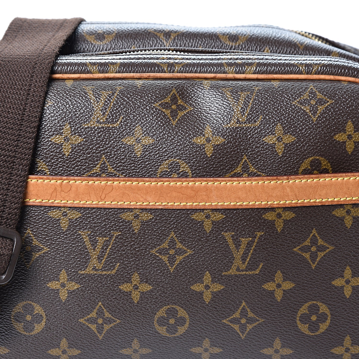 Louis Vuitton Monogram Reporter PM 6 of 9