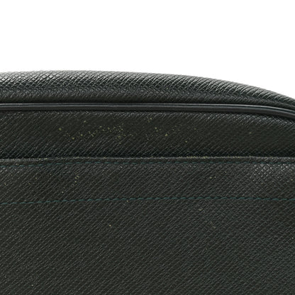 Louis Vuitton Taiga Kaluga Toiletry Pouch Epicea 12 of 17