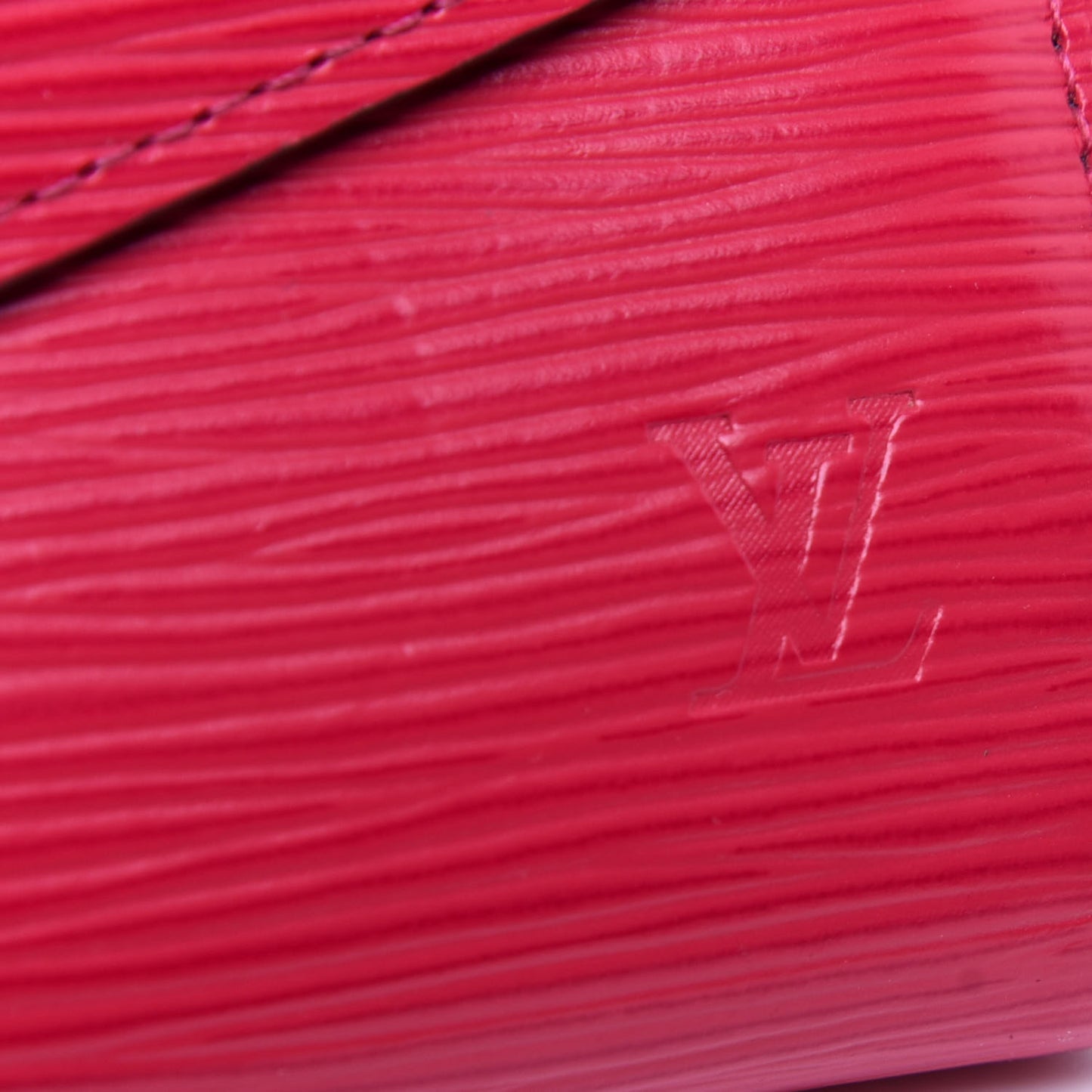 Epi Sarah Wallet NM Hot Pink