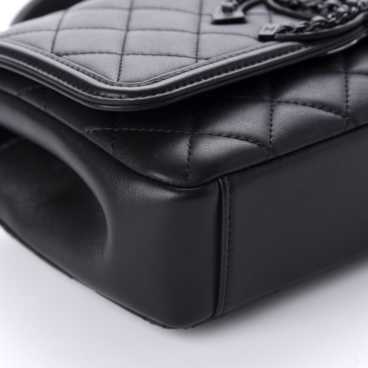 Lambskin Quilted Small CC Filigree Flap Black