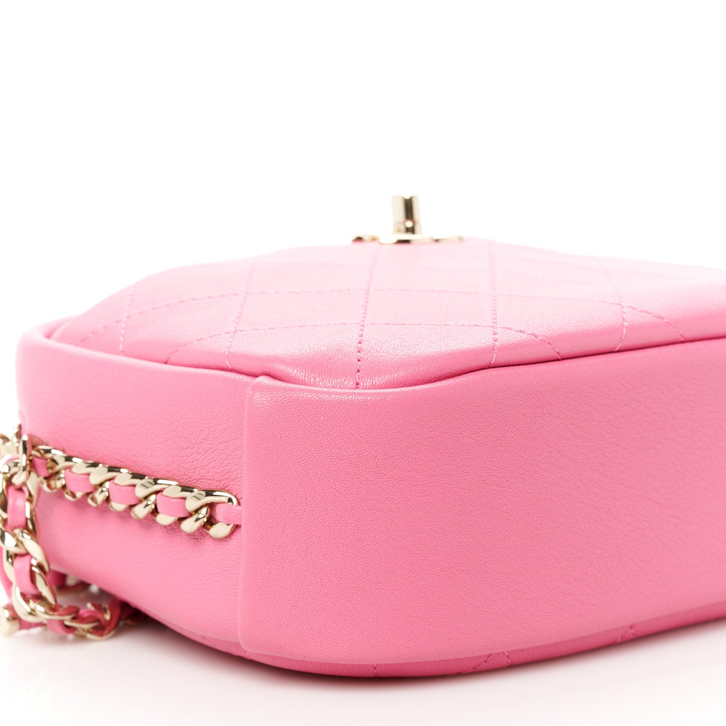 Goatskin Quilted Medium Casual Trip Camera Case Pink