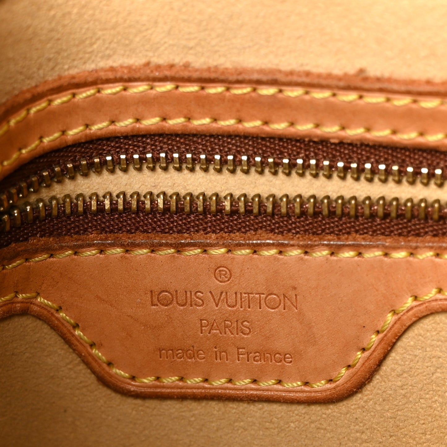 Monogram Looping MM