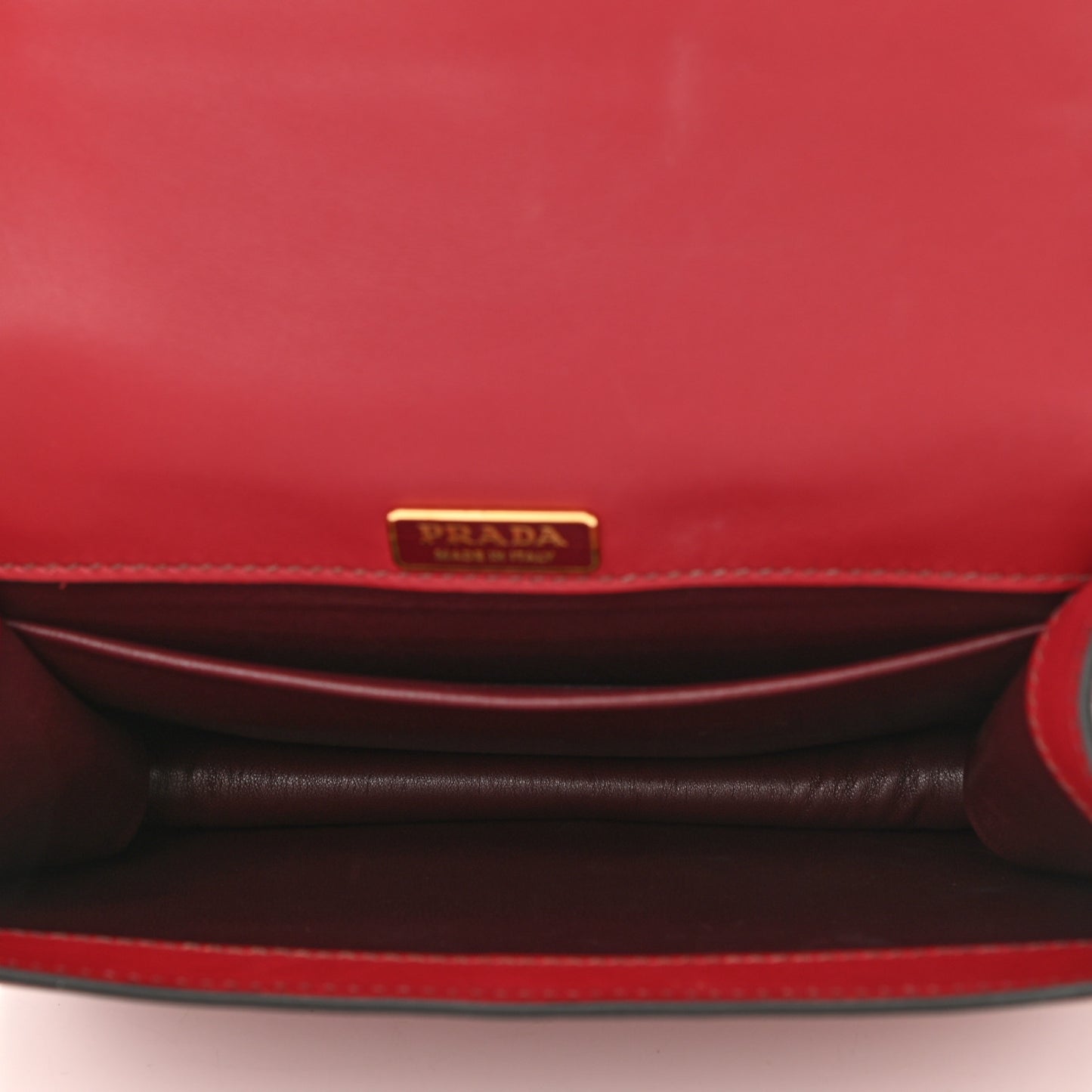 City Calf Pionniere Saddle Bag Rubino Granato