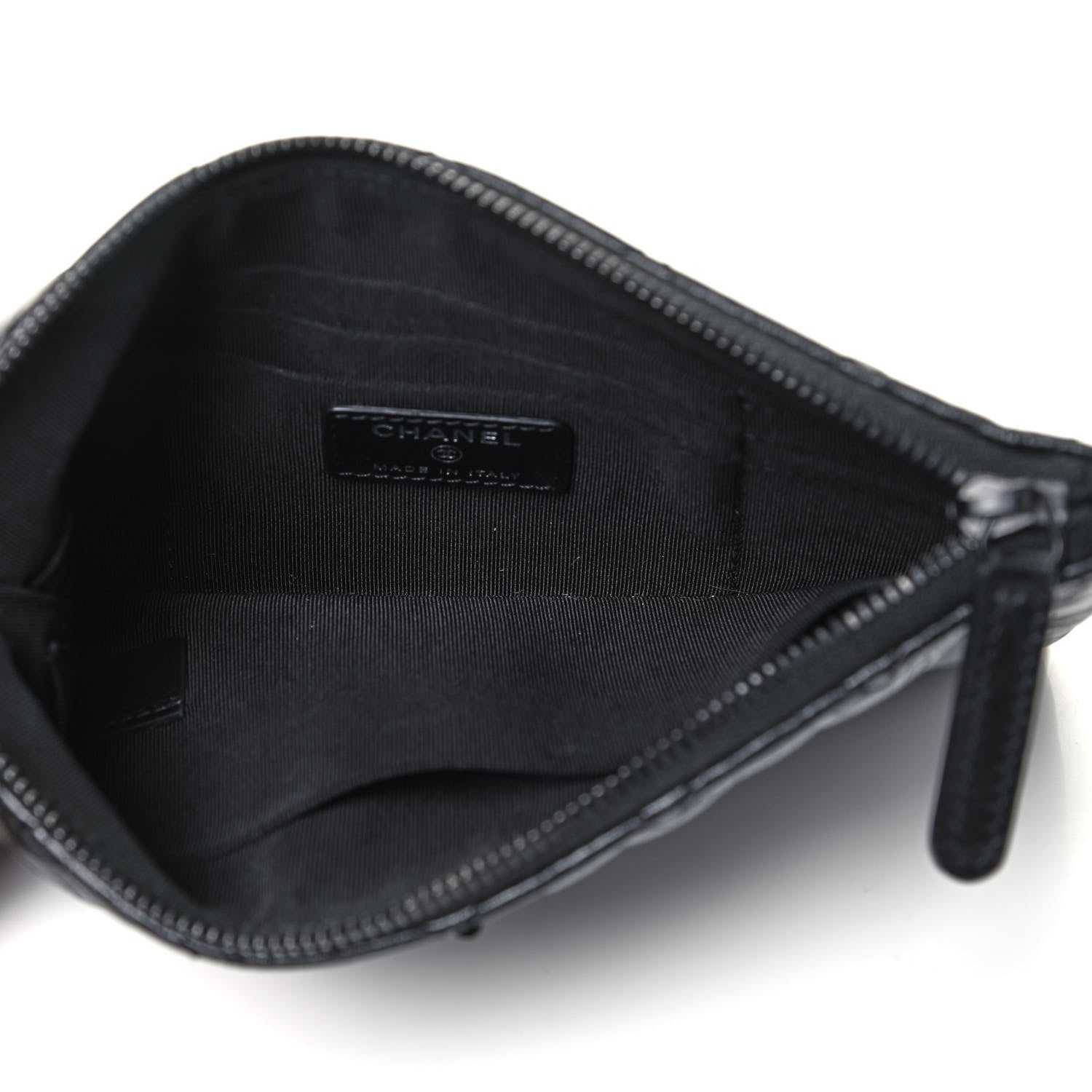 Chanel Aged Calfskin Quilted Medium Reissue Cosmetic Case So Black 5 of 7
