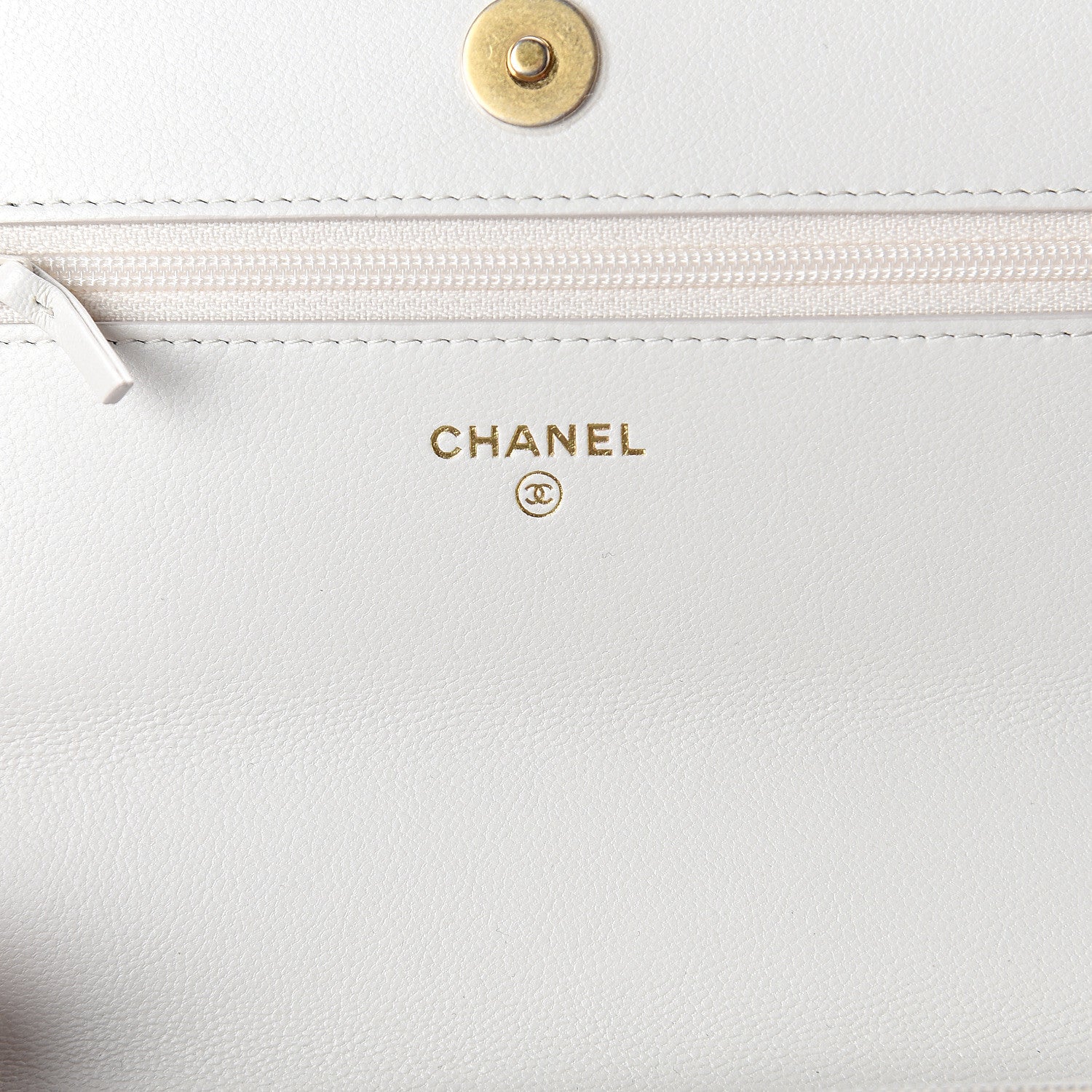 Chanel Goatskin Quilted 19 Wallet On Chain WOC White 5 of 10