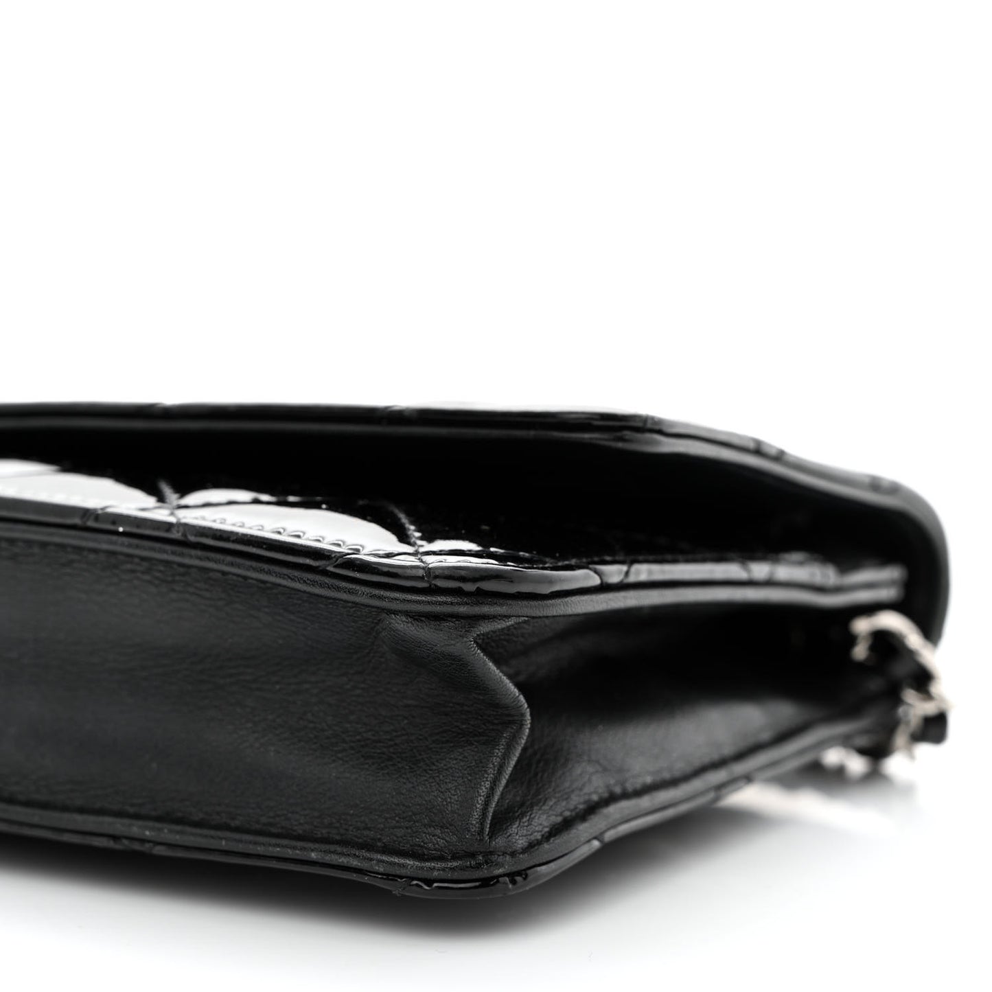 Patent Quilted Wallet On Chain WOC Black