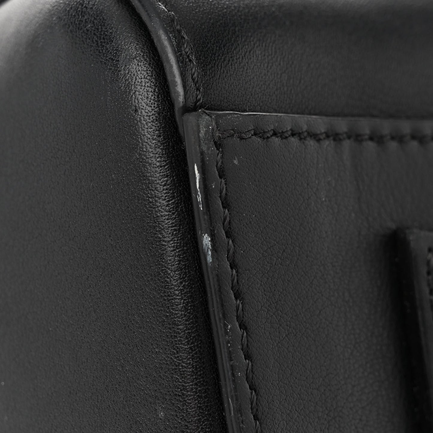 Calfskin Signature Logo Small Antigona Black