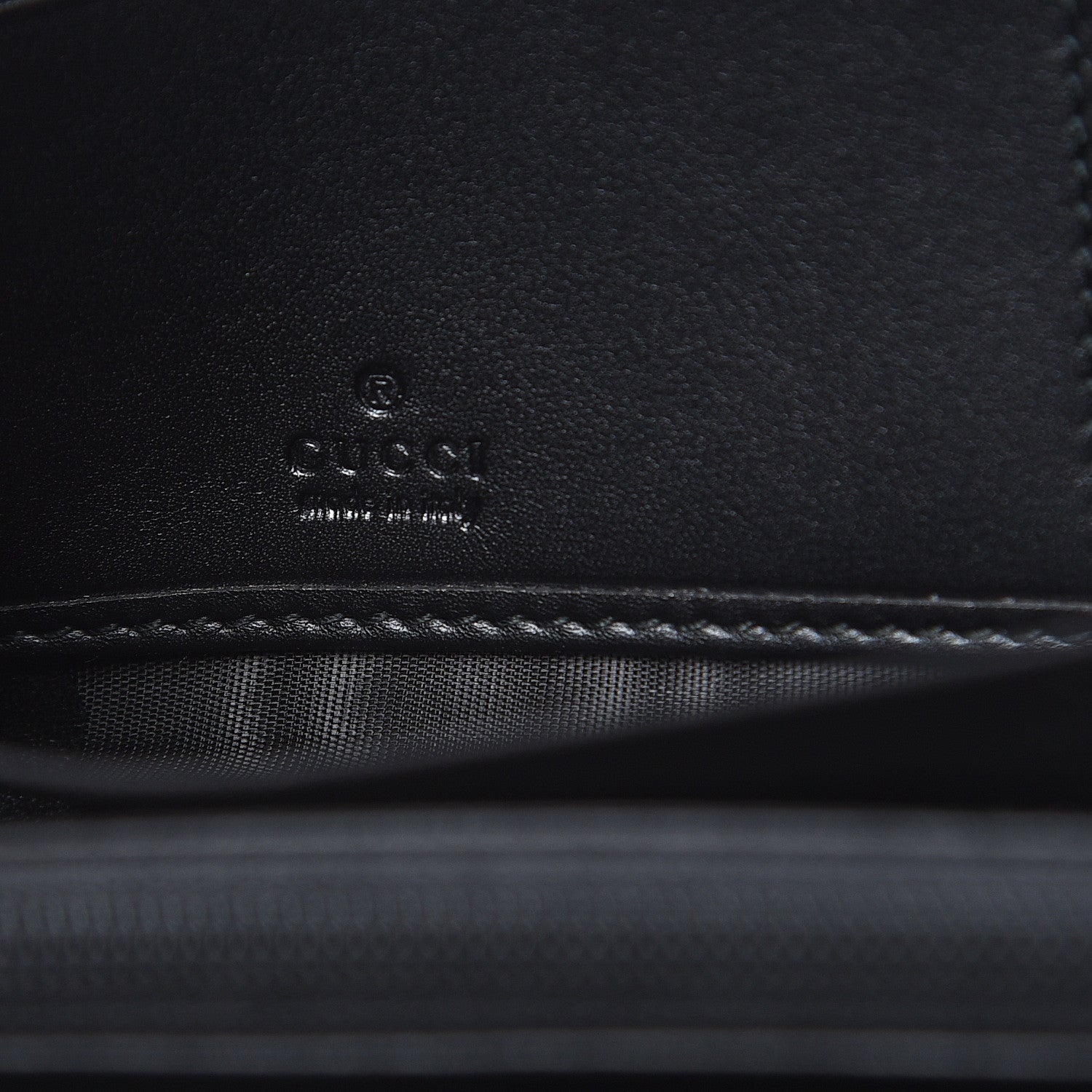 Gucci Calfskin Matelasse GucciGhost GG Marmont Zip Around Wallet Black New Acquamarine 6 of 9