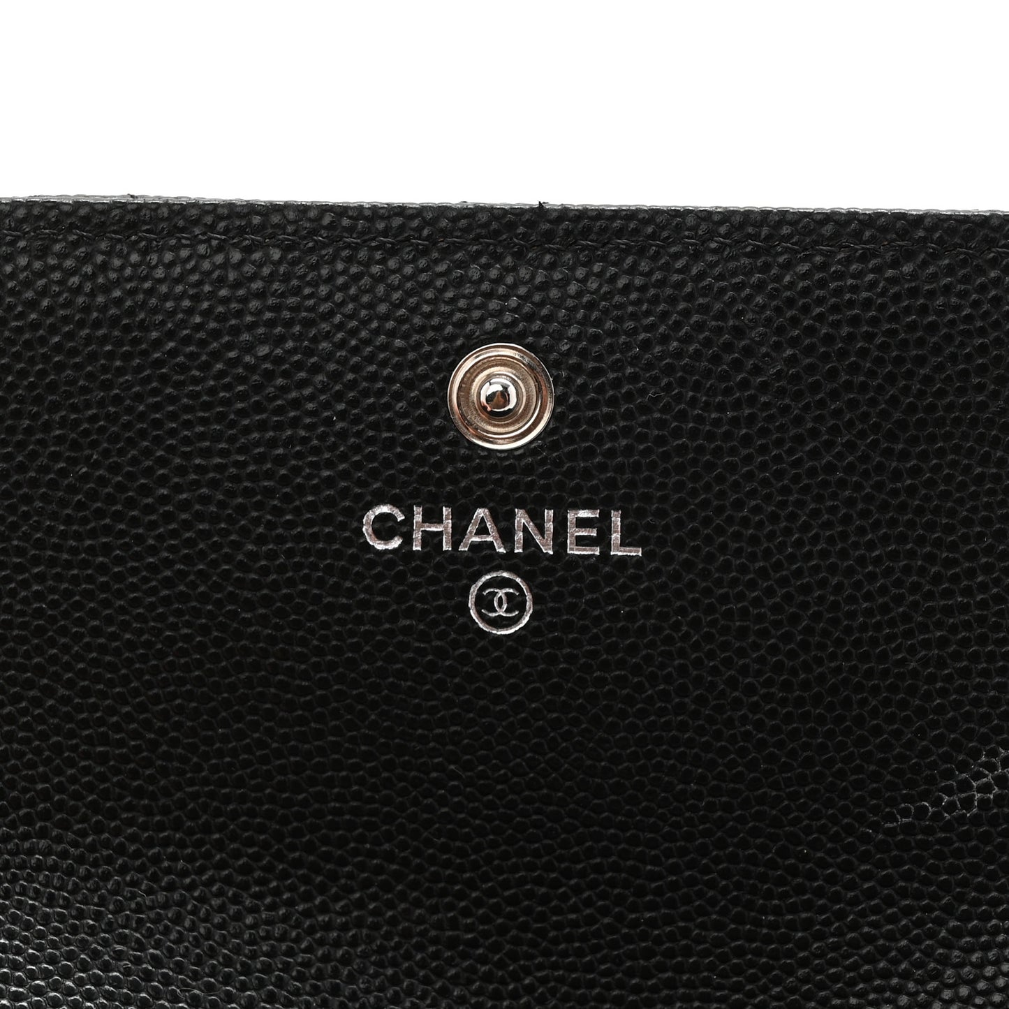 Caviar Quilted Chanel 19 Flap Wallet Black White