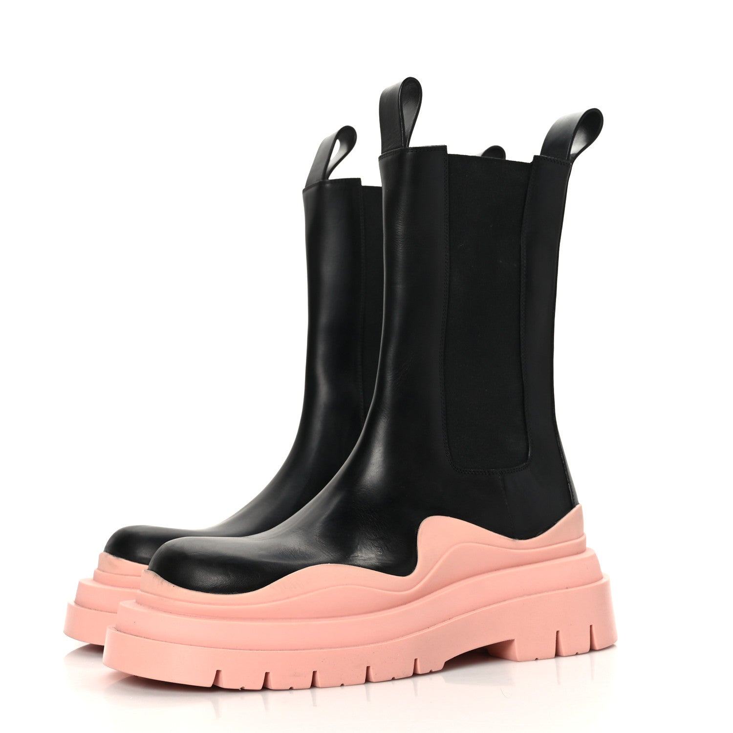Bottega Veneta Calfskin The Tire Chelsea Boots 38 Black Peachy 3 of 6