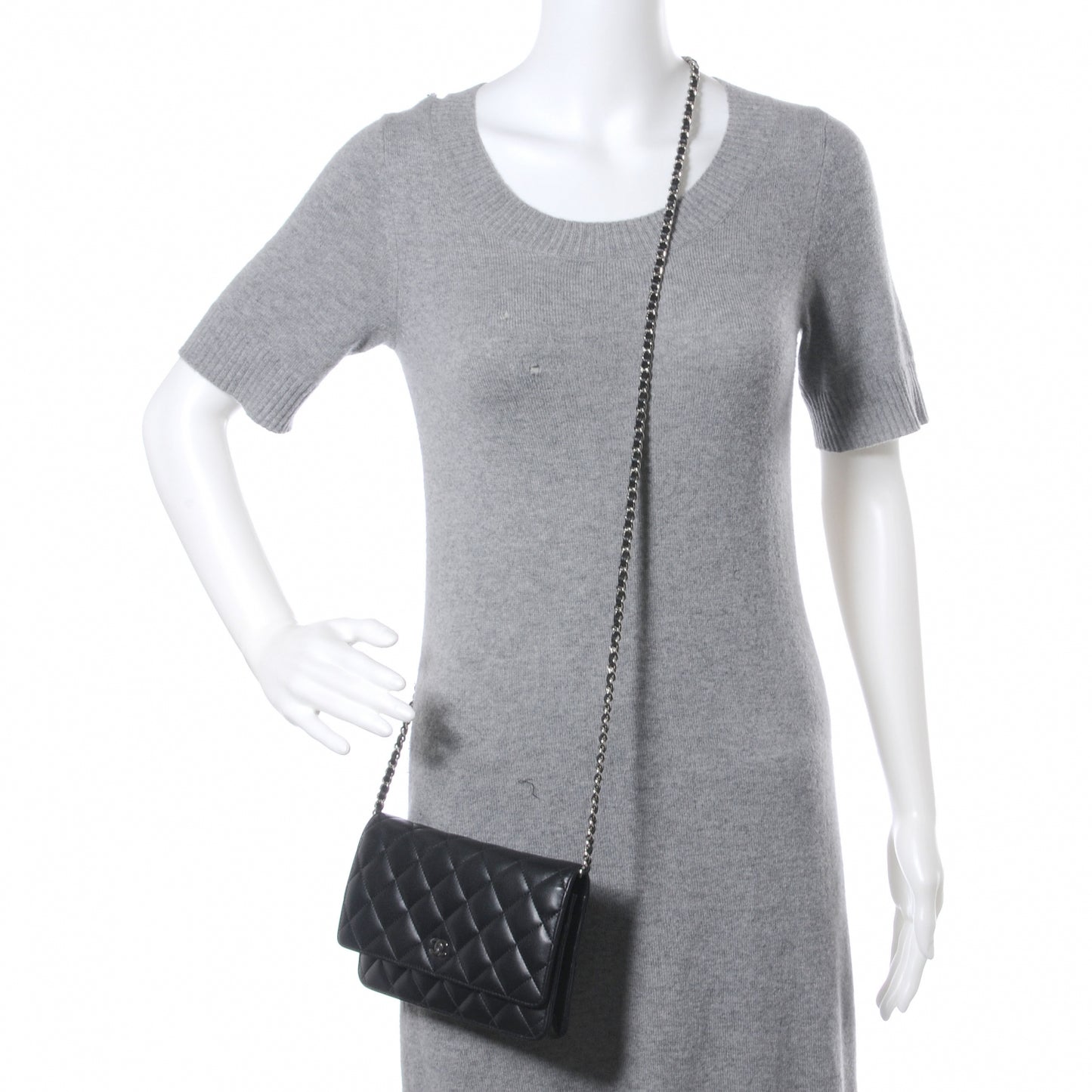 Lambskin Quilted Wallet On Chain WOC Black