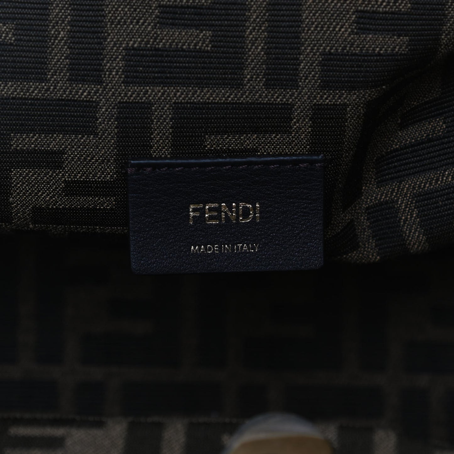Shiny Nappa Medium Fendi First Black