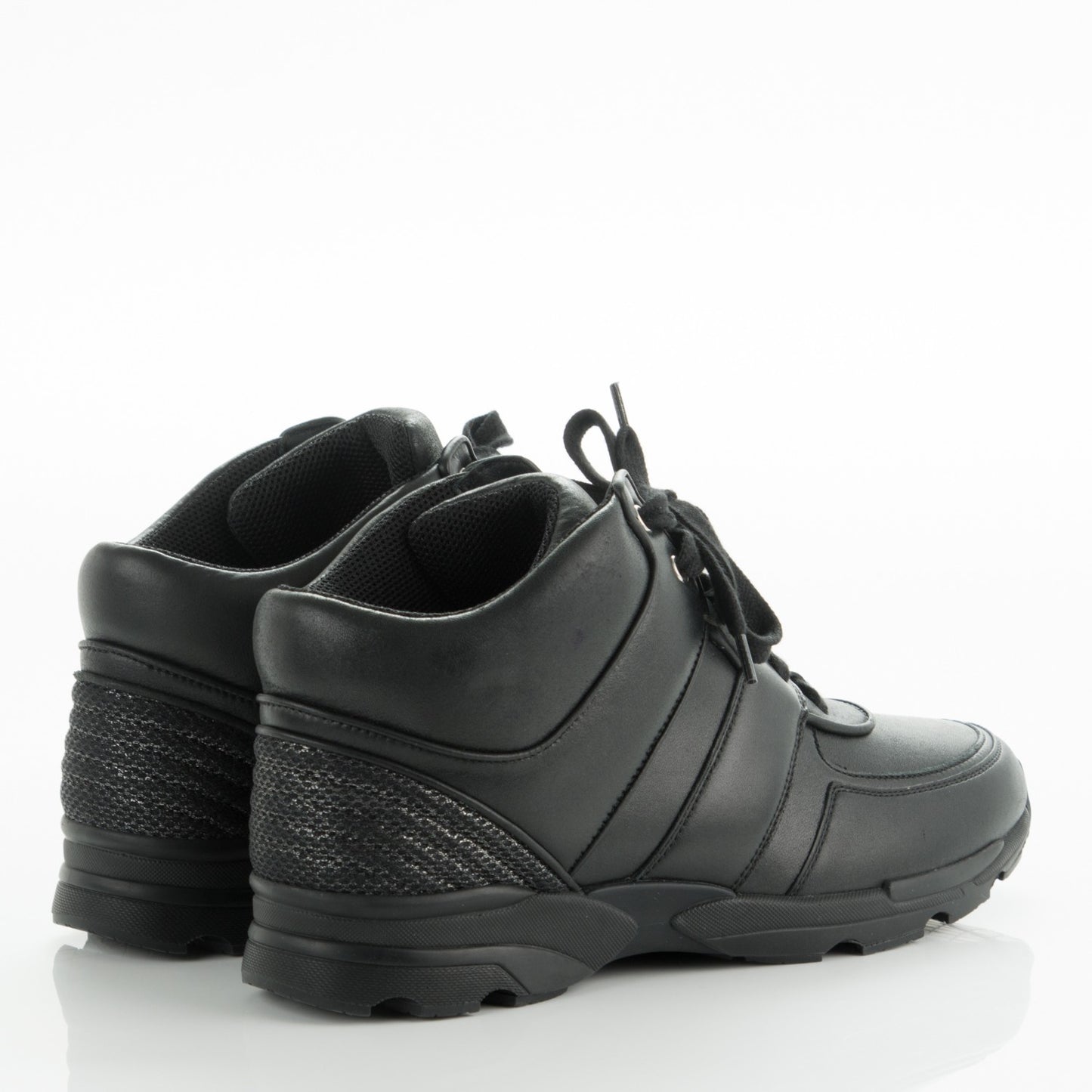 Calfskin CC Sneakers 41 Black