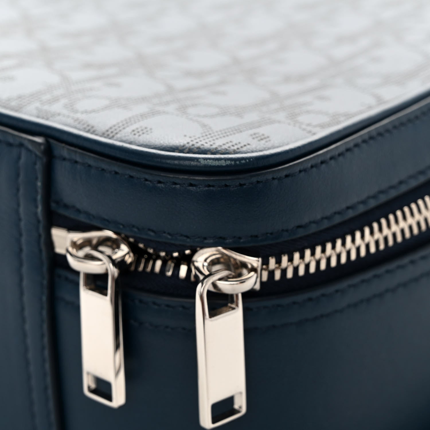 Christian Dior Calfskin Perforated Oblique Galaxy Marsupio World Tour Pelle Sling Navy Blue 12 of 12