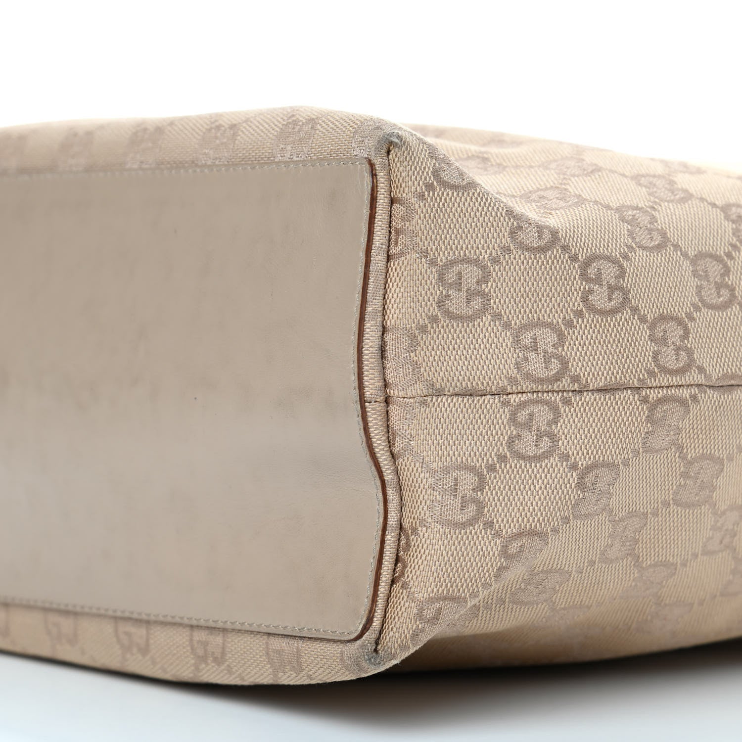 Gucci Monogram Bucket Tote Beige 8 of 9