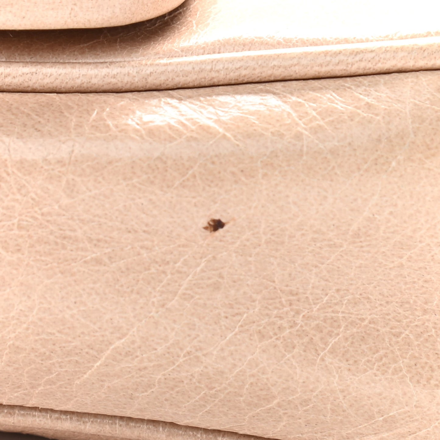 Vitello Lux Quilted Crossbody Cipria