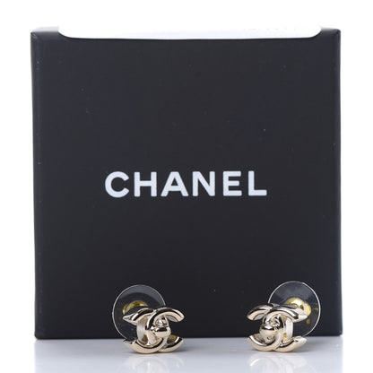 Chanel Metal CC Turnlock Earrings Gold 5 of 5