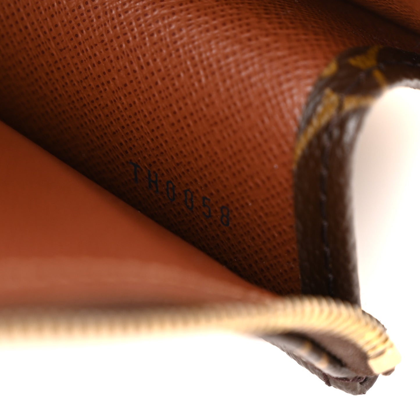 Monogram Poche Documents Portfolio Case 39