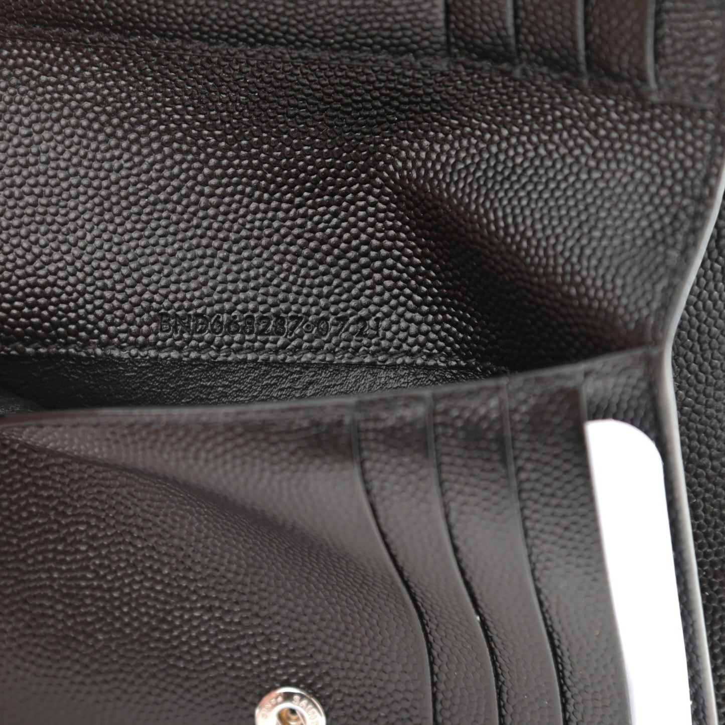 Grain De Poudre Matelasse Chevron Monogram Zipped Two-Part Wallet Black