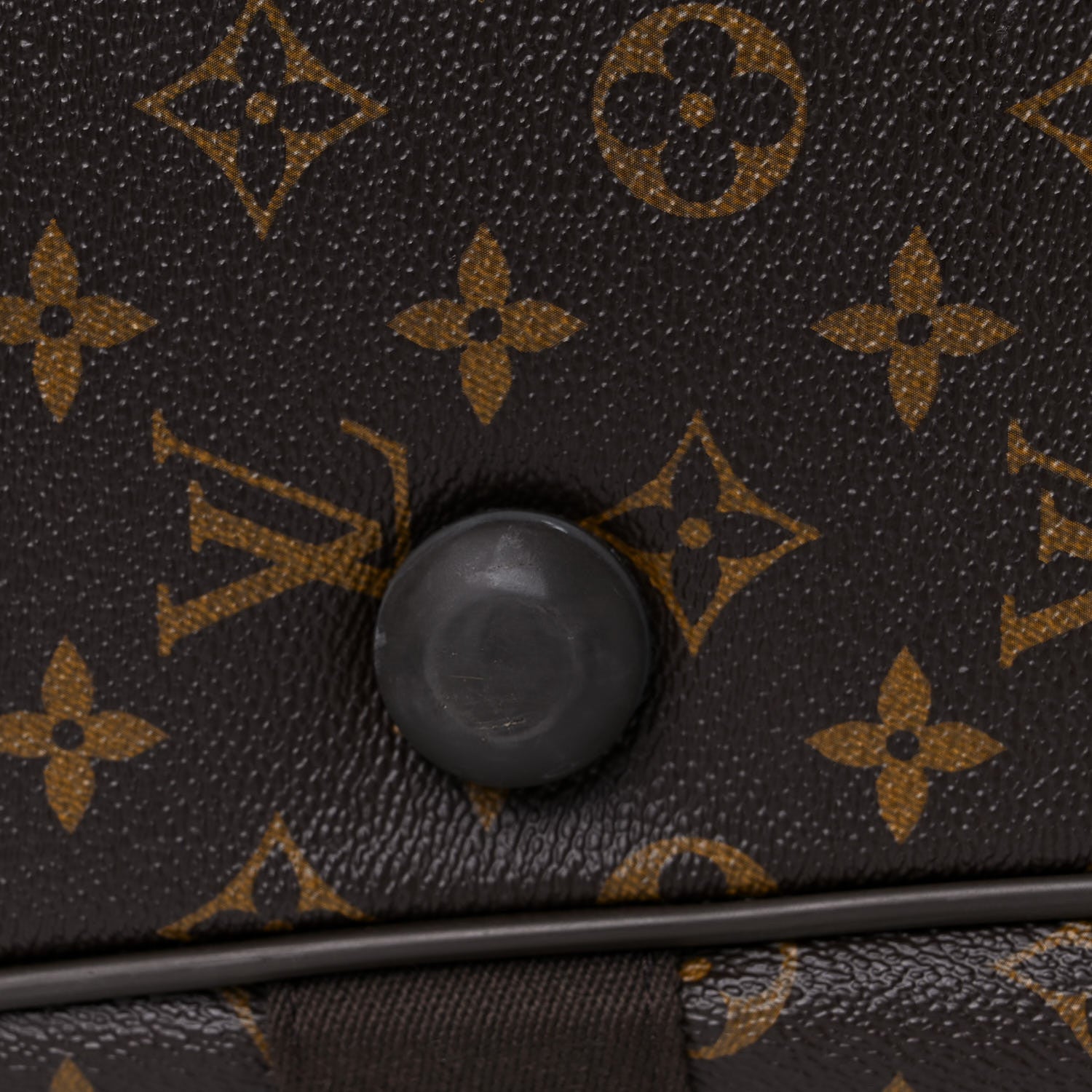Louis Vuitton Monogram Neo Eole 55 7 of 28
