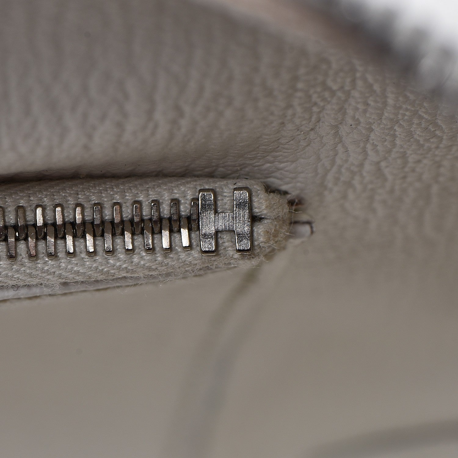 Hermes Evercolor Maxibox 29 White 11 of 36