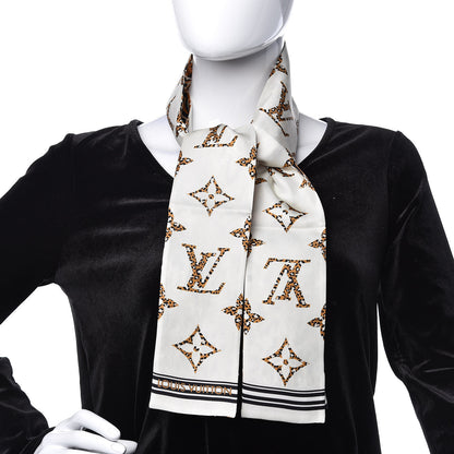 Louis Vuitton Silk Monogram Giant Jungle Bandeau Ivory 2 of 6