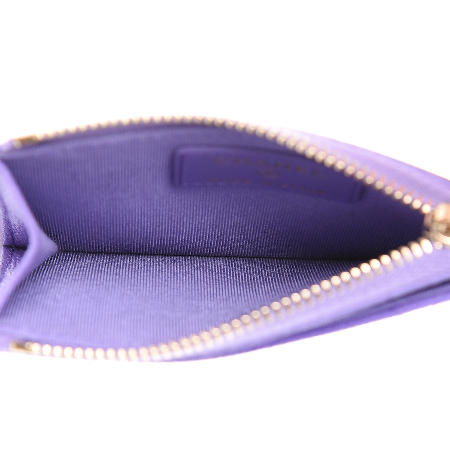 Caviar Quilted CC Zip Card Holder Purple