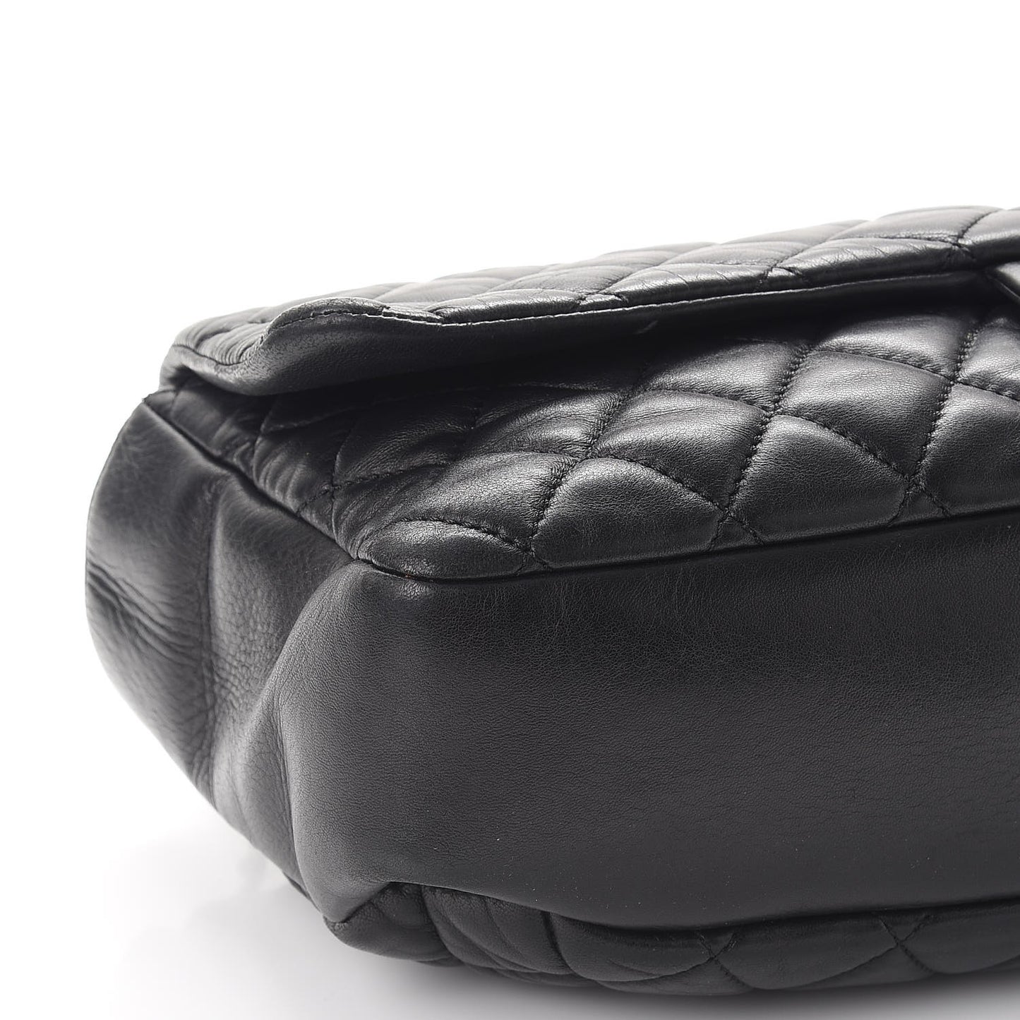 Lambskin Jumbo Coco Rain Flap Black