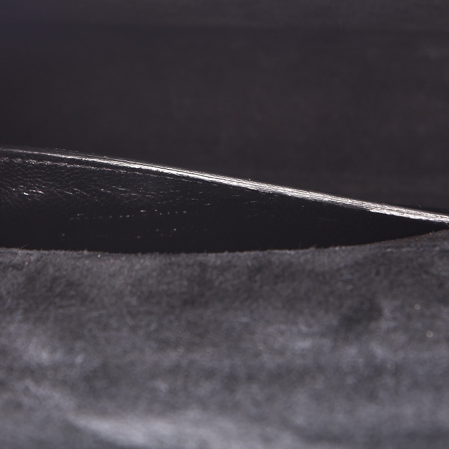 Saint Laurent Patent Grain de Poudre Classic Monogram Cassandre Clutch Black 7 of 8