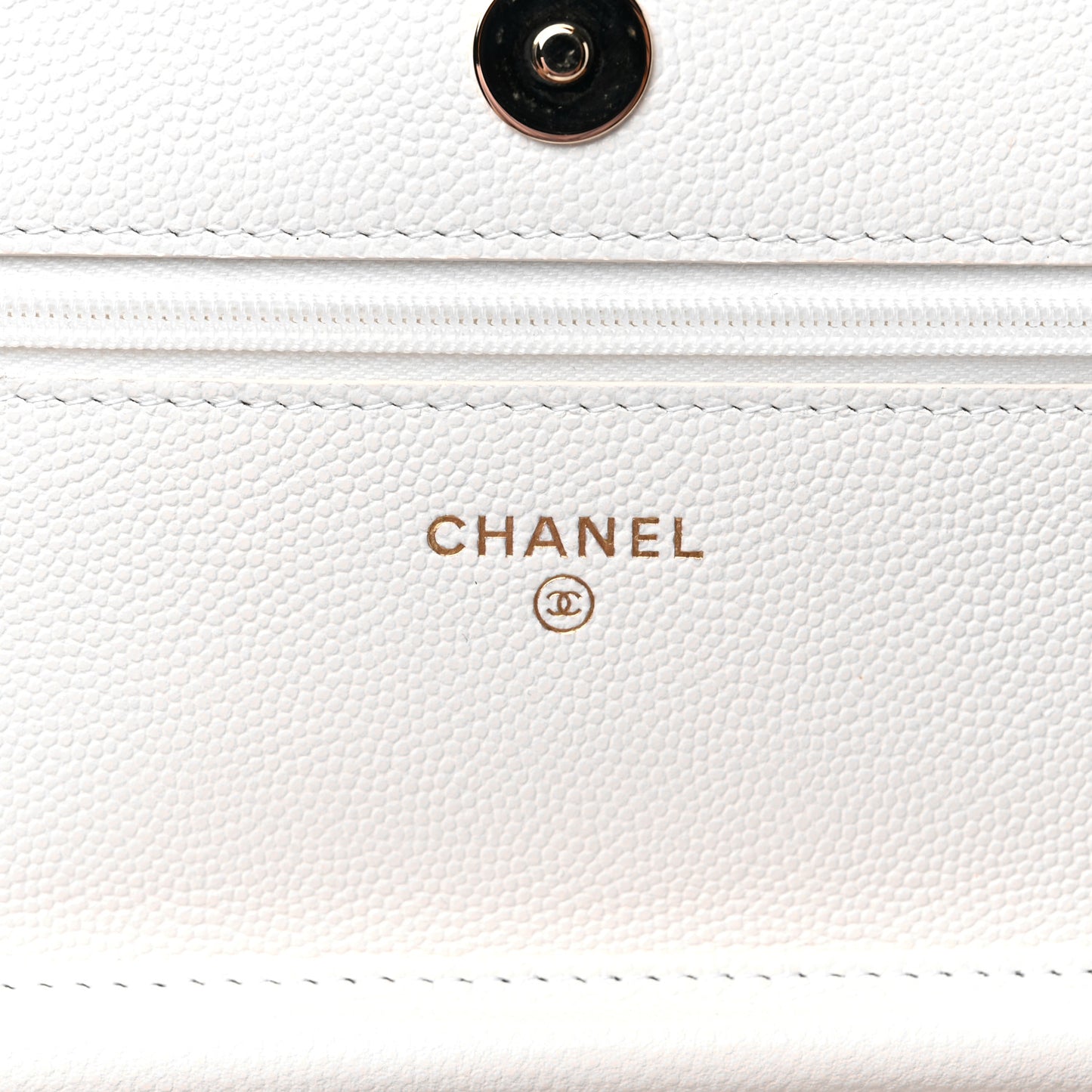Caviar Quilted Wallet On Chain WOC White