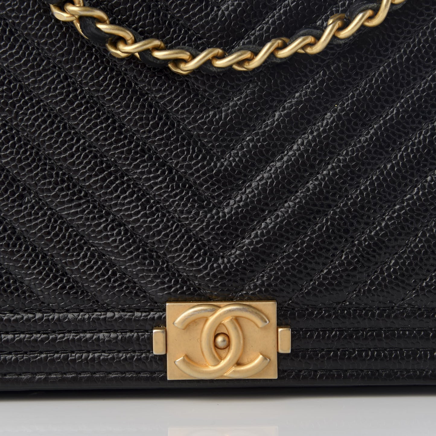 Caviar Chevron Quilted Boy Wallet On Chain WOC Black