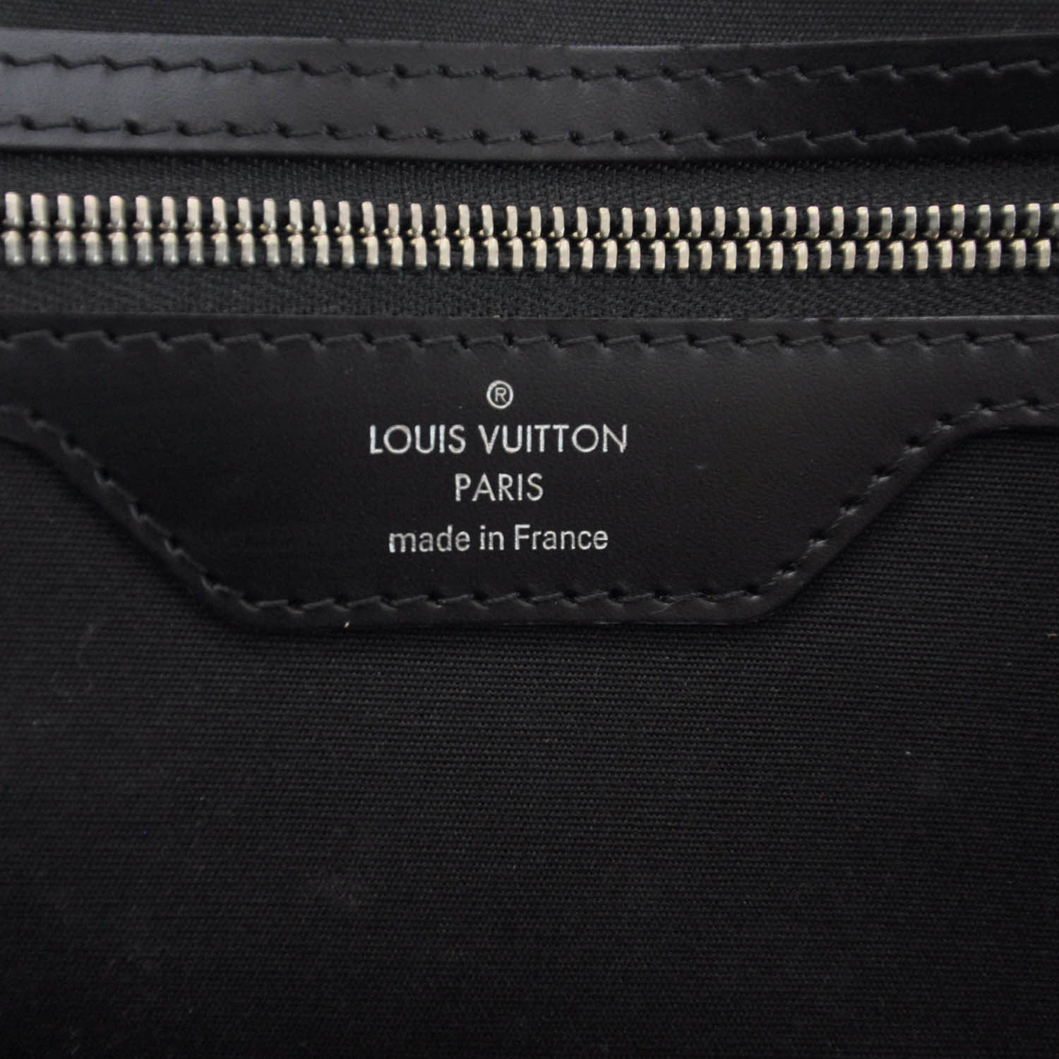 Louis Vuitton Epi Brea GM Black 8 of 9