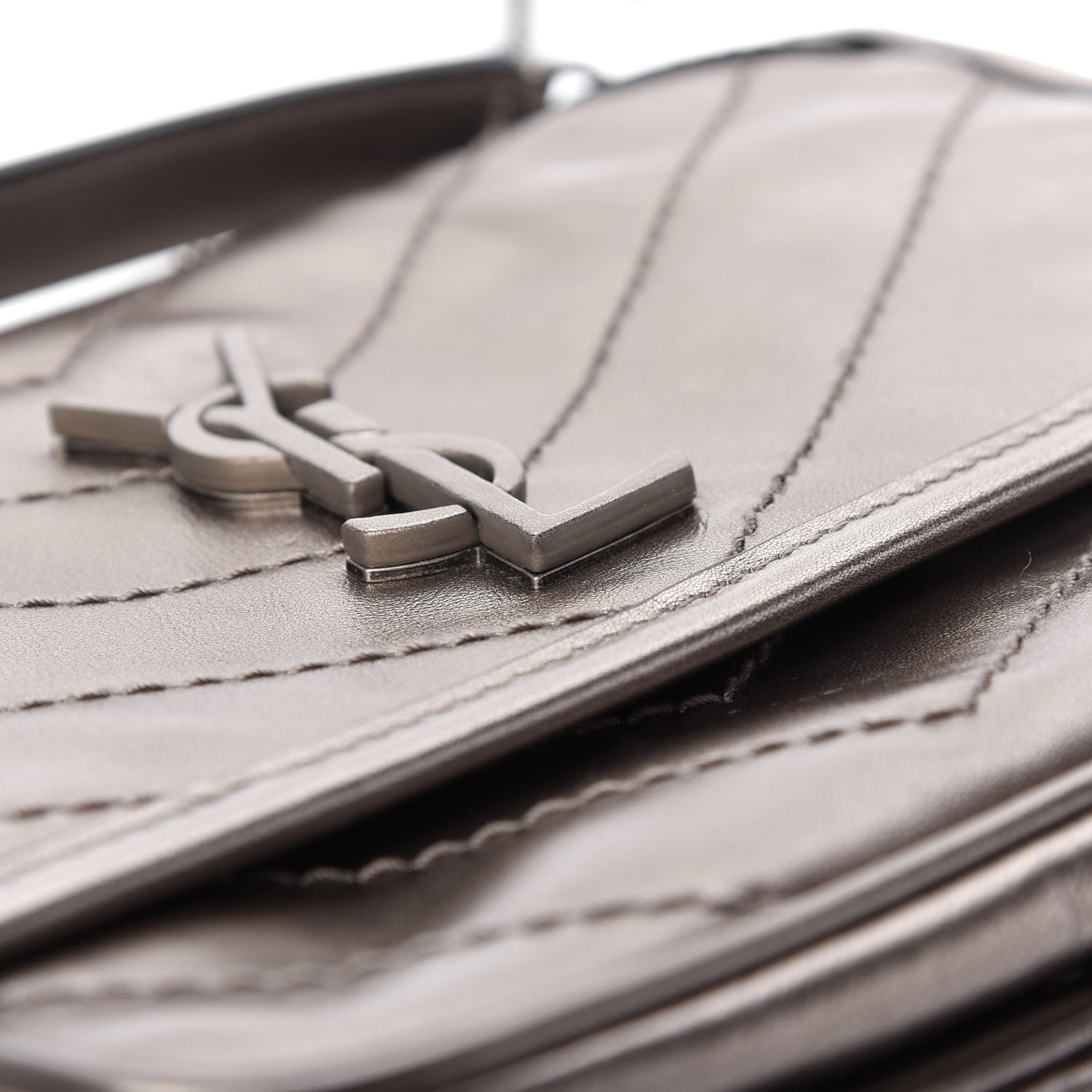 Saint Laurent Crinkled Calfskin Matelasse Monogram Baby Niki Chain Satchel Platinum 11 of 11