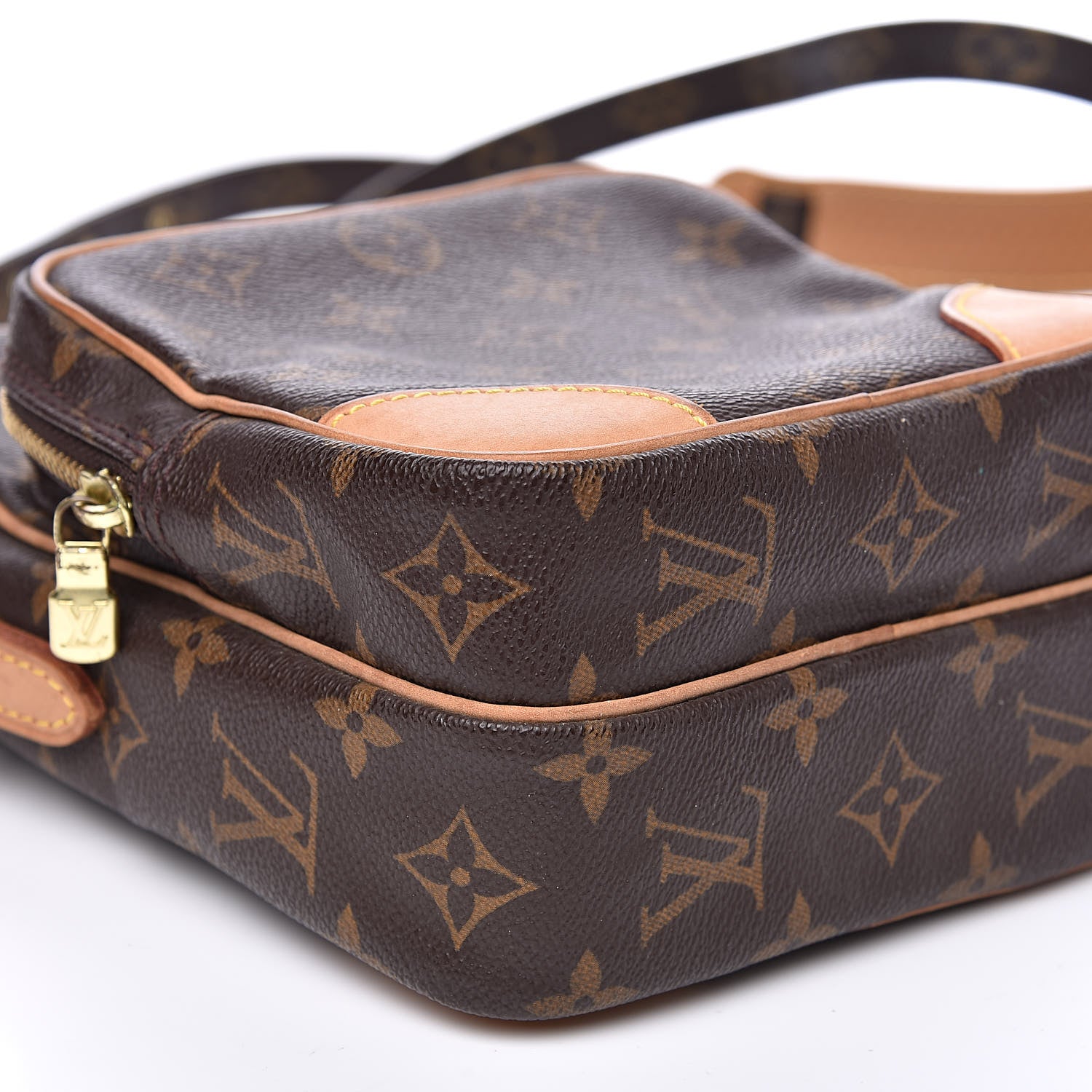 Louis Vuitton Monogram Amazone 7 of 13