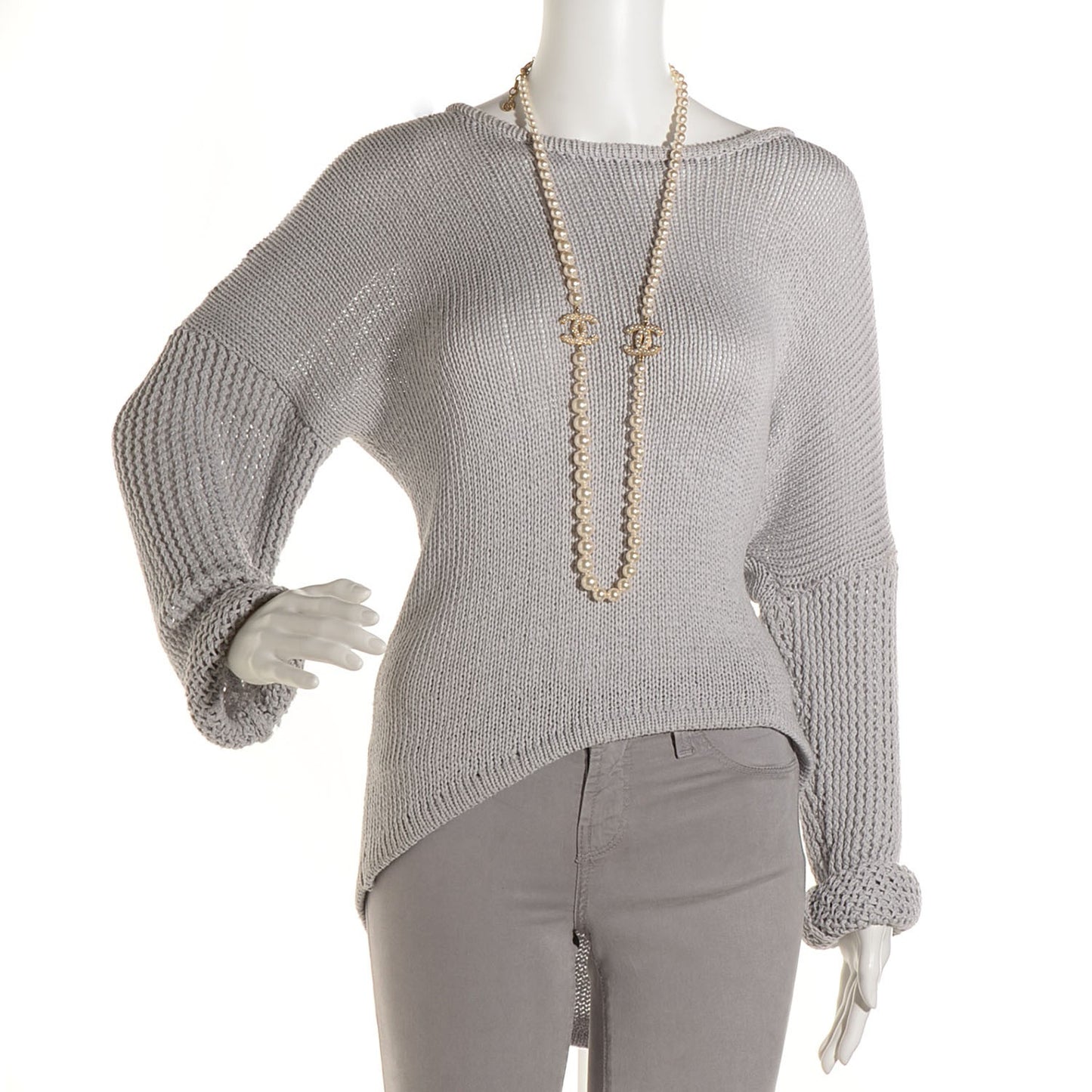 Graduated Pearl CC Long Necklace Gold