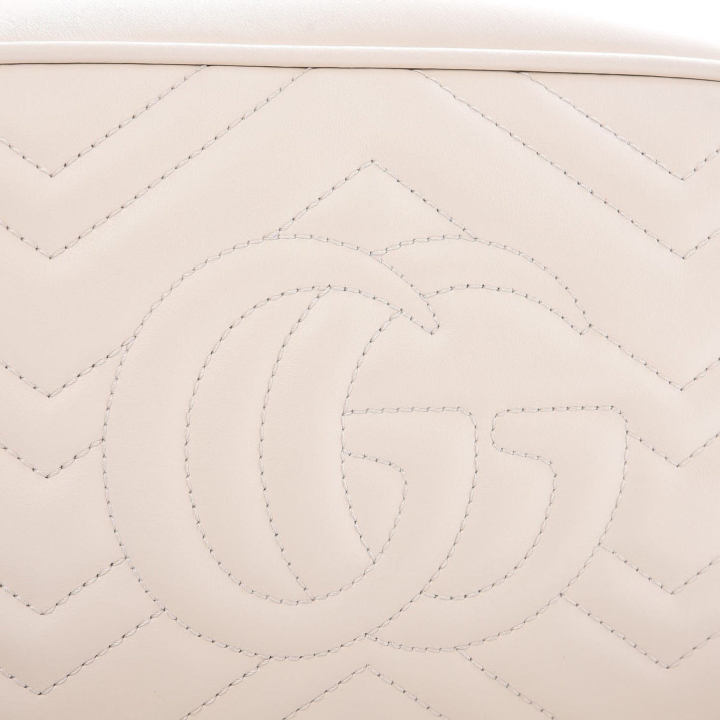 Calfskin Matelasse Small GG Marmont Chain Shoulder Bag White
