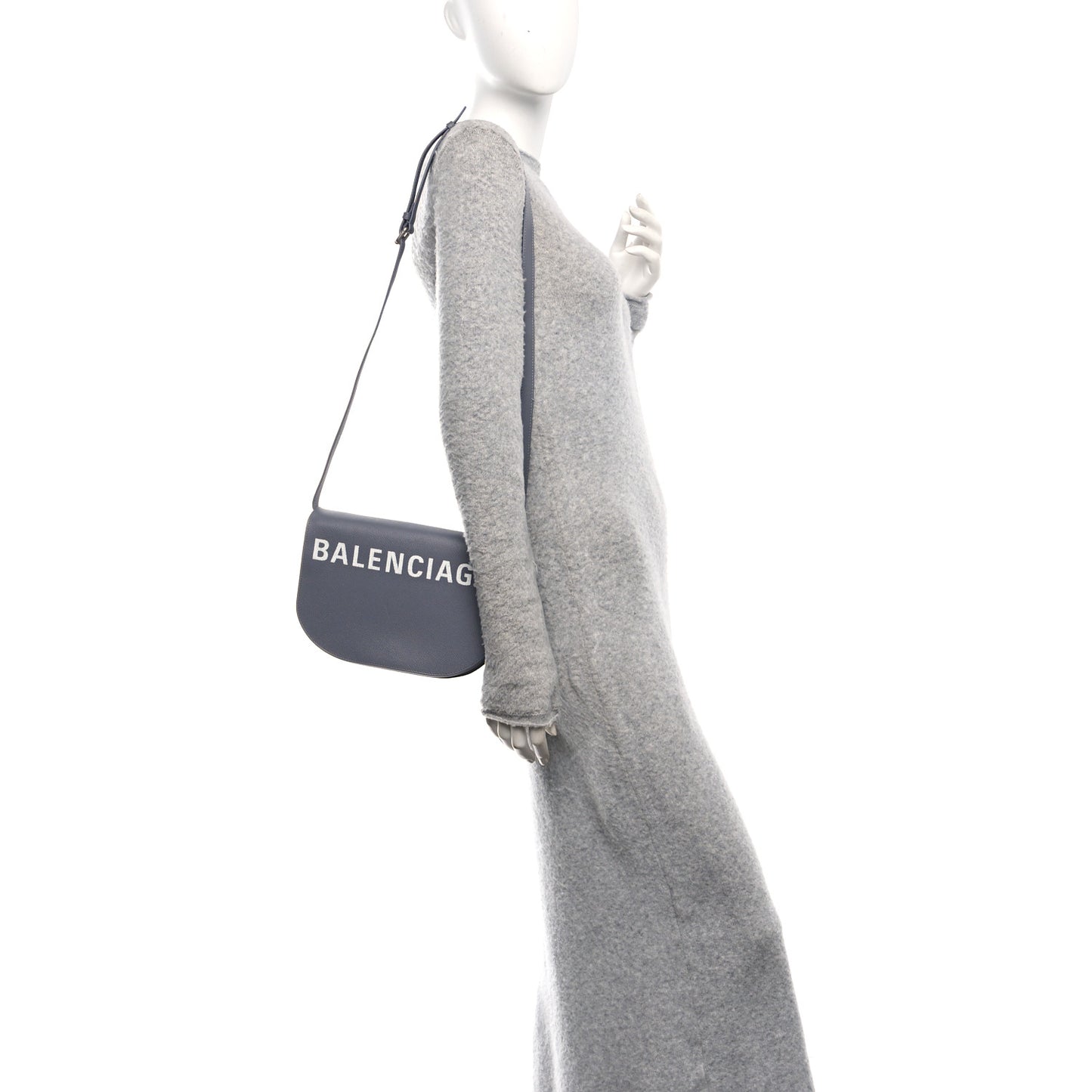 Signature Grained Calfskin Logo S Ville Day Bag Gris Perle Fonce White