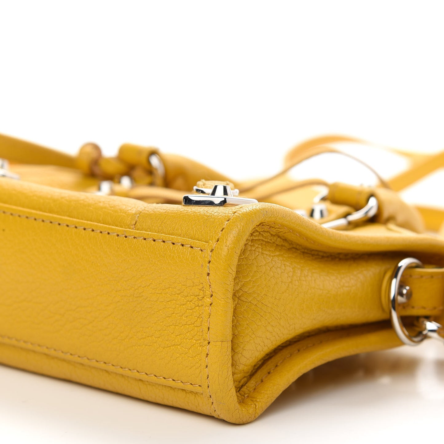 Chevre Silver Metallic Edge Hardware Nano City Jaune Epi