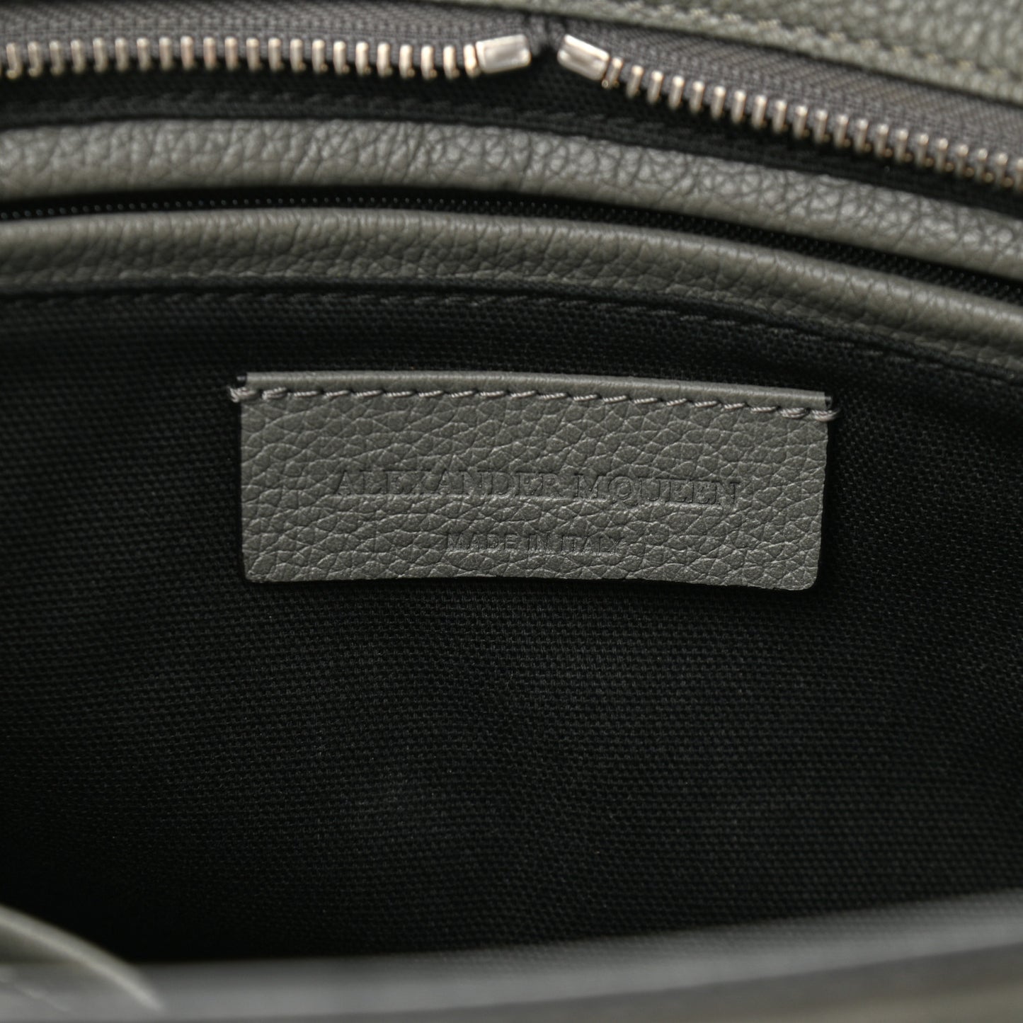 Pebbled Calfskin Small Skull Padlock Zip Around Tote Dark Grey