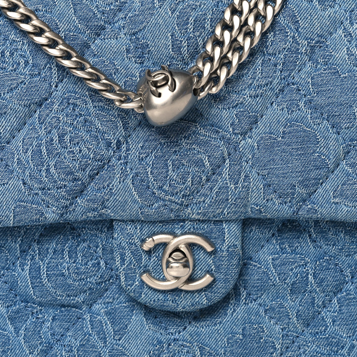 Denim Quilted Medium Camellia Sweetheart Flap Blue