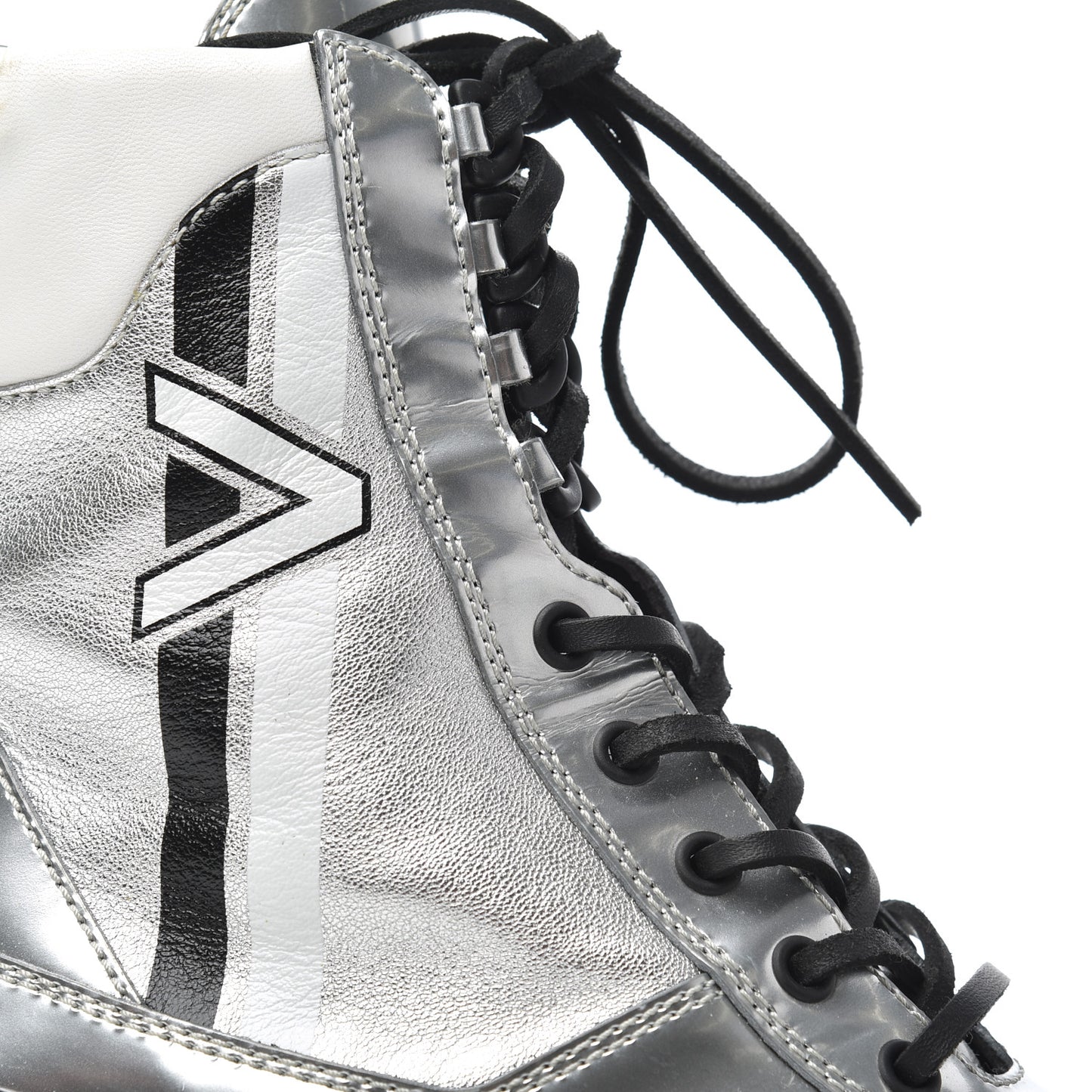 Patent Calfskin Spaceship Laureate Platform Desert Boots 37.5 Silver