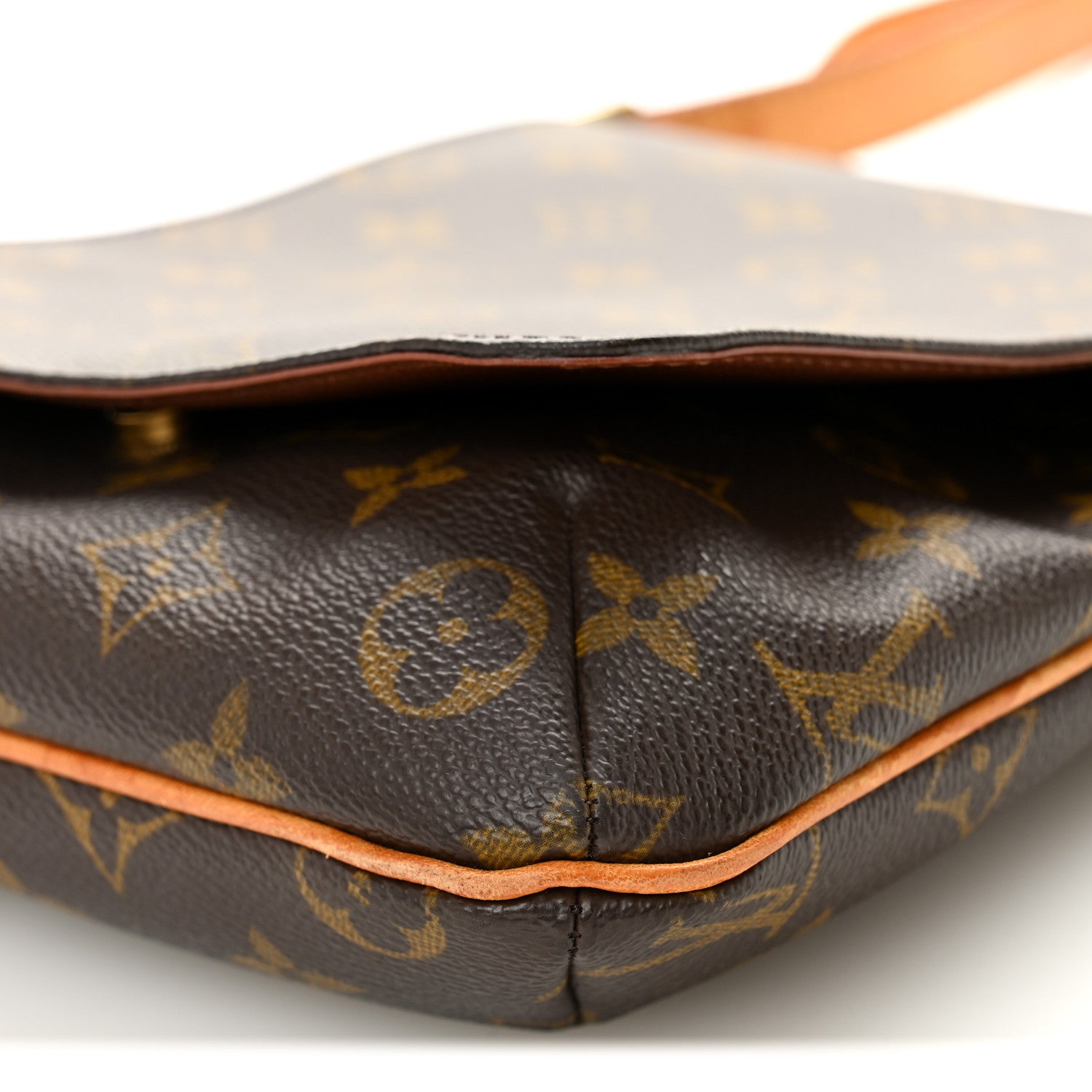 Louis Vuitton Monogram Musette Salsa 9 of 10