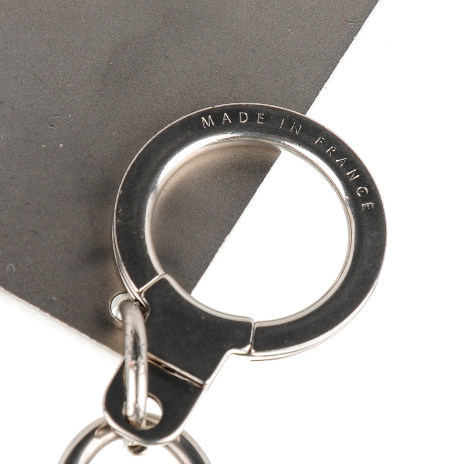 Louis Vuitton Metal Traveling Requisites Key Holder Silver 4 of 4