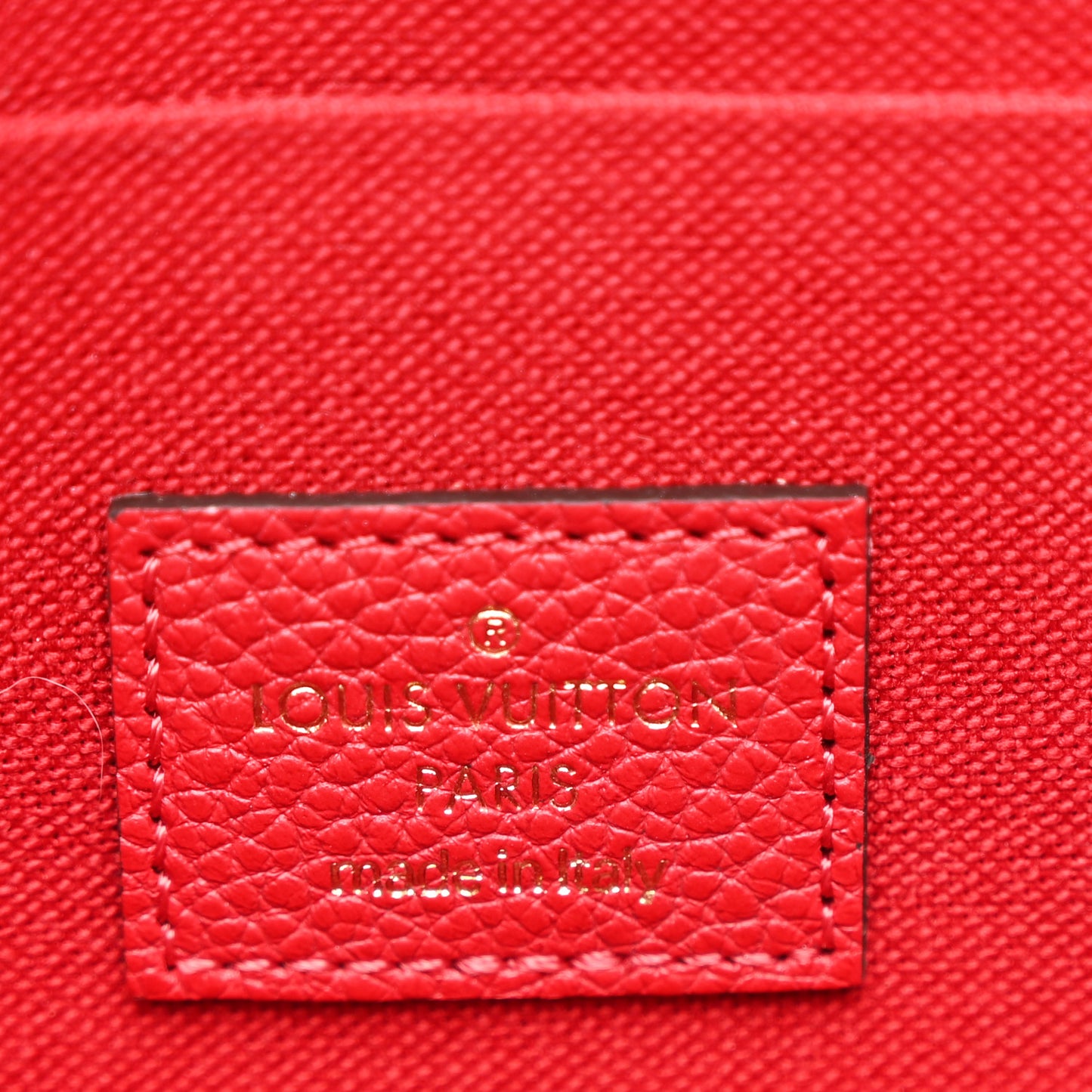 Empreinte Pochette Felicie Chain Wallet Scarlet