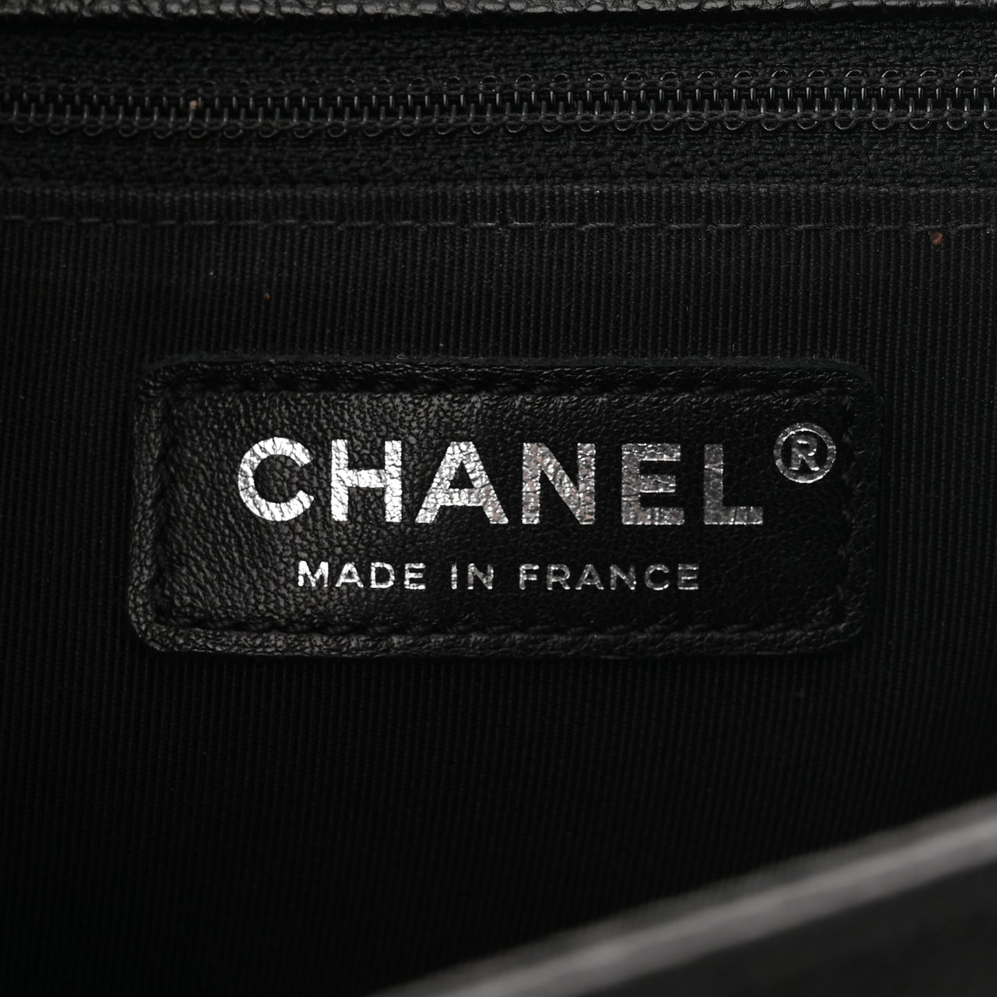 Caviar Quilted New Medium Boy Flap Black