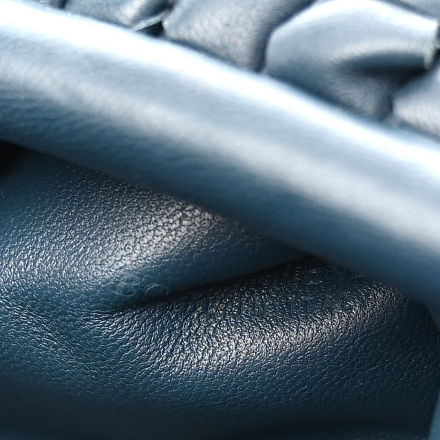Nappa Intrecciato The Mini Pouch Deep Blue