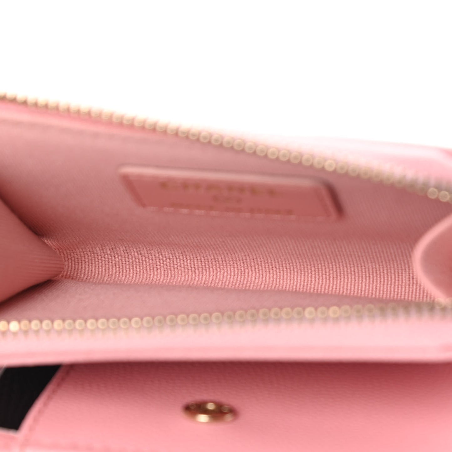 Caviar Quilted Compact Zipped Wallet Pink