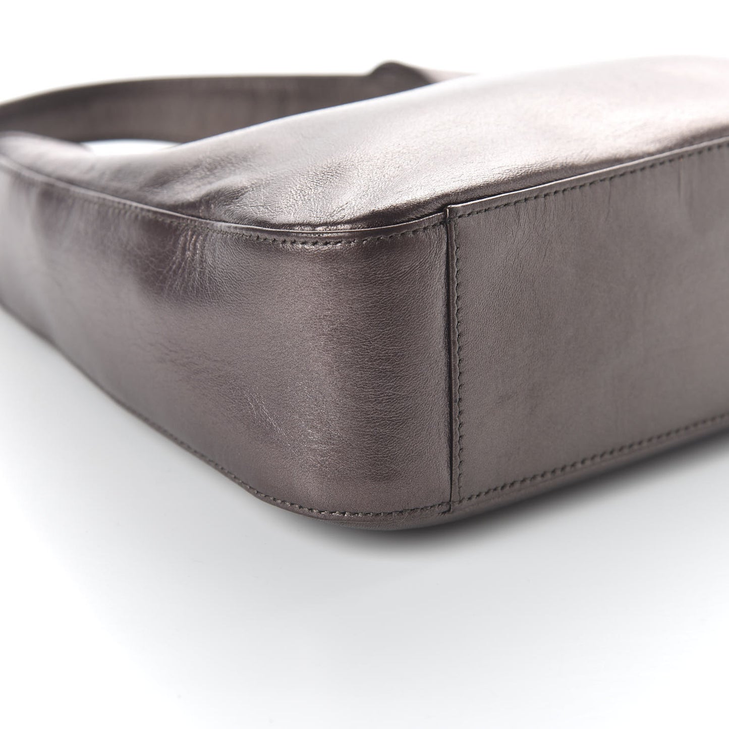 Metallic Nappa Mordore Tote Fumo