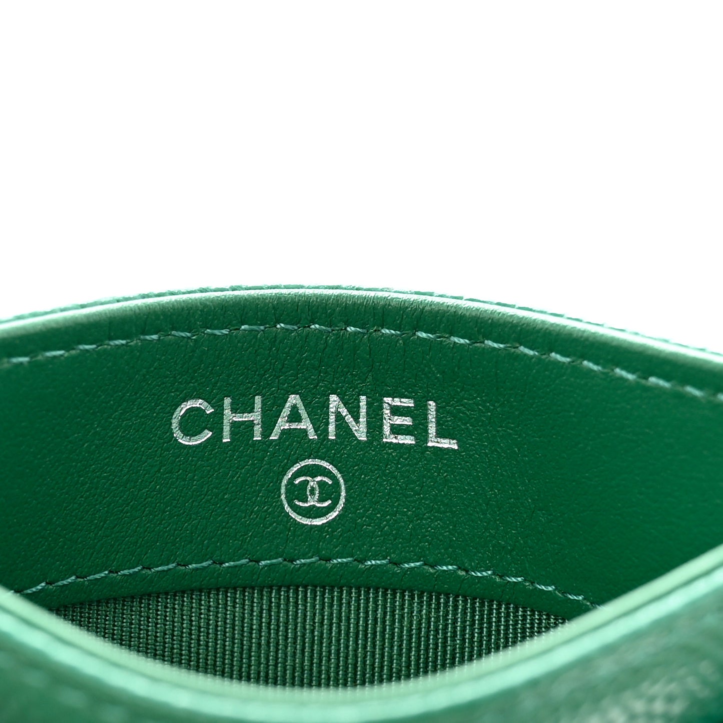 Caviar Quilted Card Holder Green